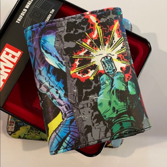 Captain America Marvel Trifold Wallet/New - Picture 2 of 7
